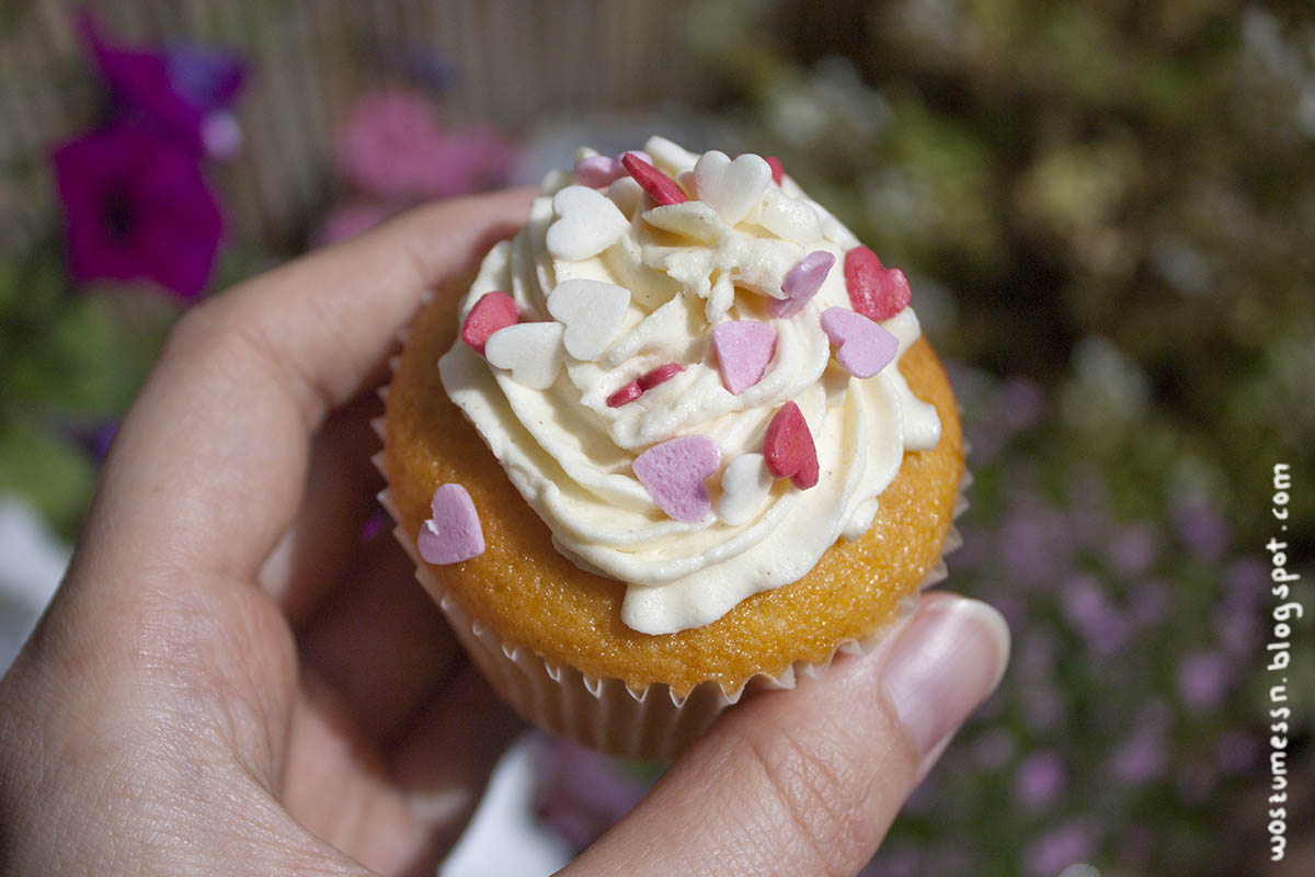 Wos zum Essn: Fluffige Limonaden-Cupcakes mit Vanille-Buttercreme-Topping