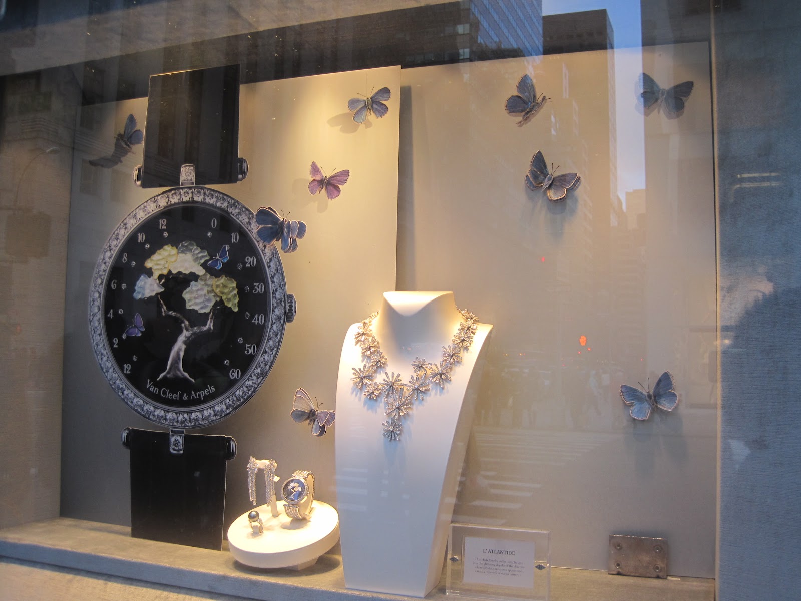 Whom You Know: Van Cleef and Arpels Early 2012 Windows: Spring is in ...
