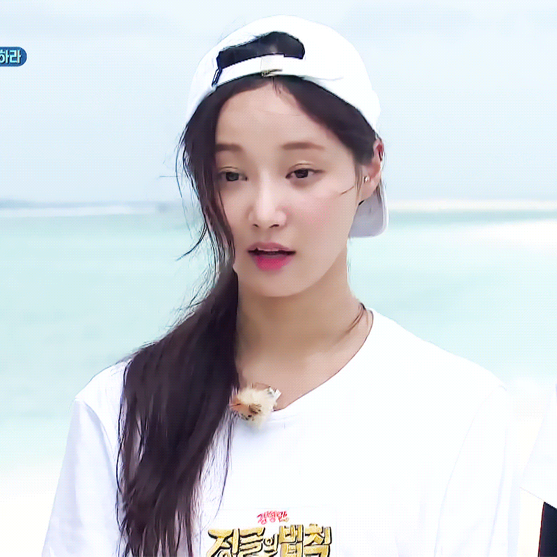 theqoo inserted image