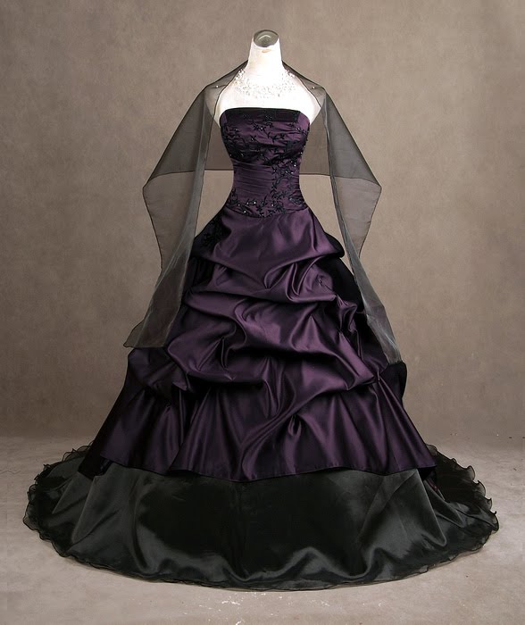 Looking for a Gothic yet romantic wedding dress