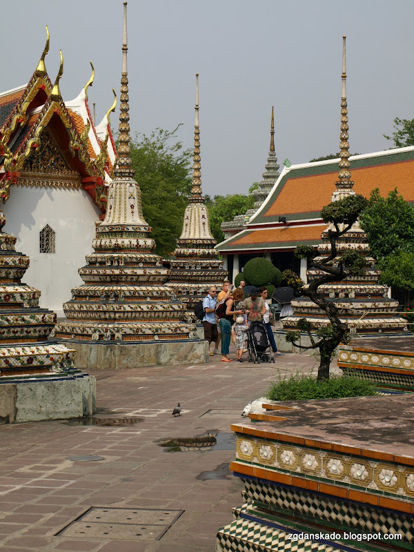 Wat Pho (Świątynia Odpoczywającego Buddy)