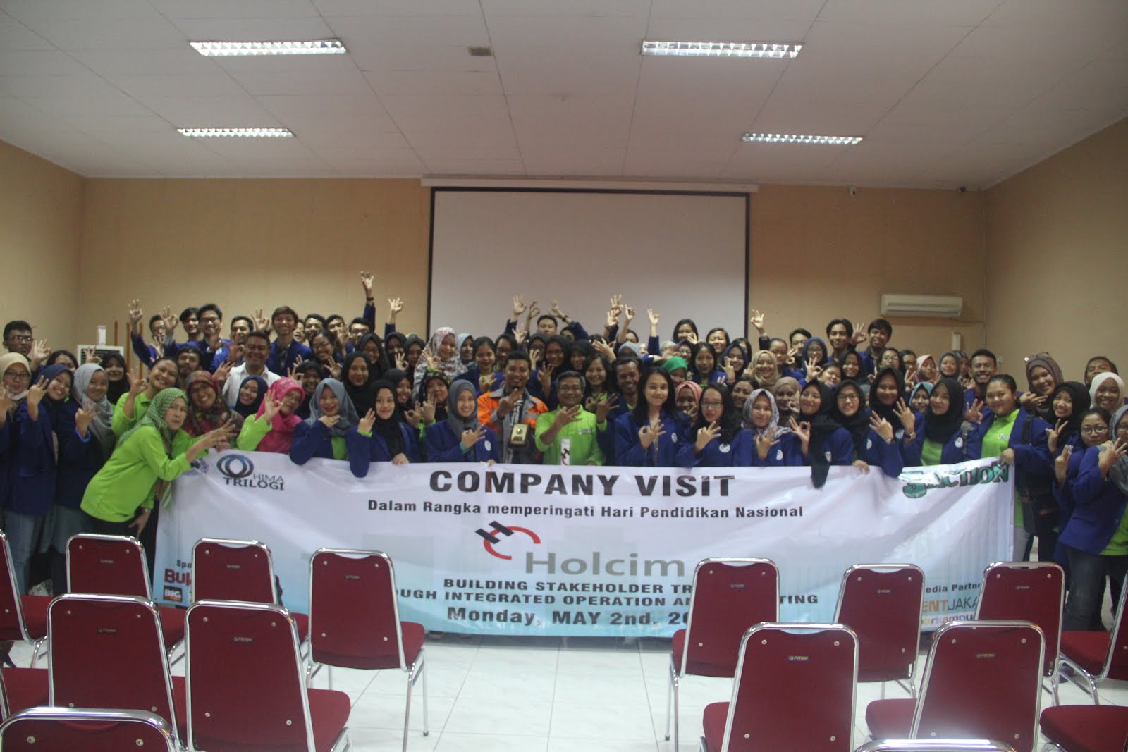 Visit company. студенты бруклина. Visit company. Unannounced visits to the company. Visit company.