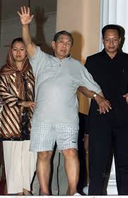 Simak Ramalan Gus Dur Saat Detik Detik Jadi Presiden Ri Sudah Terdeteksi Sejak 1990an Tabayuna