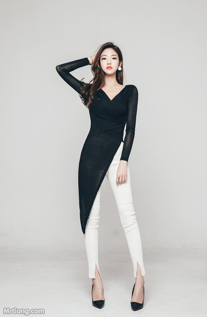 Beautiful Park Jung Yoon in the February 2017 fashion photo shoot (529 photos) photo 12-0