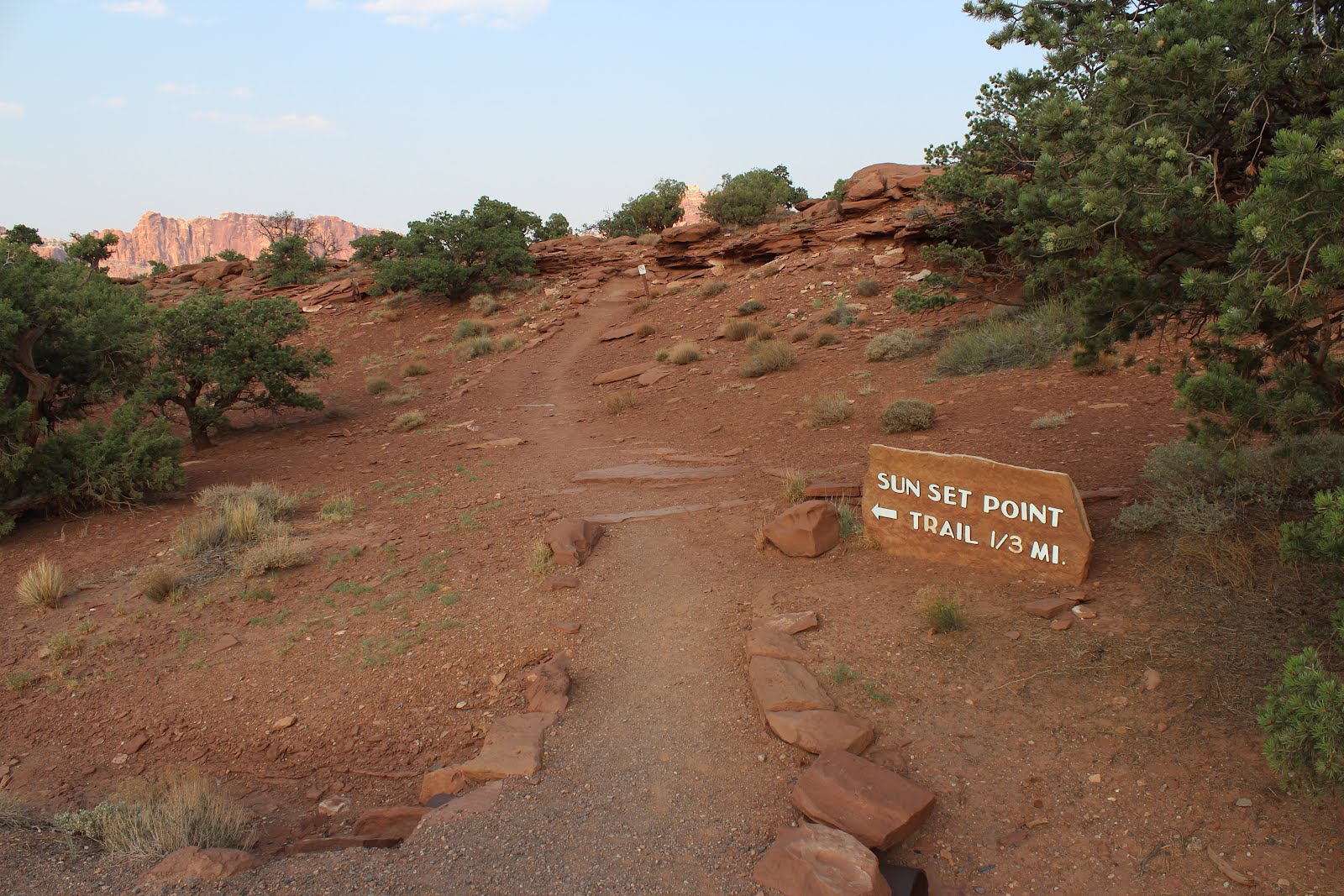 sunset point trail capitol reef