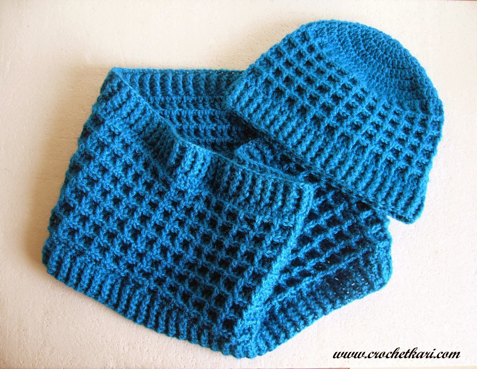 Crochet waffle stitch scarf