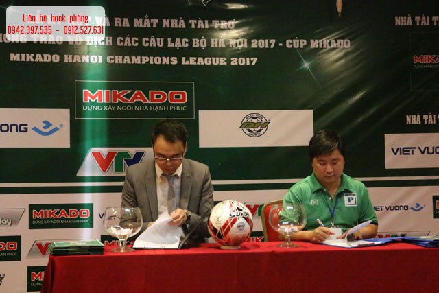 Lễ kí kết và ra mắt tài trợ giải bóng đá Mikado Hà Nội Champions League 2017