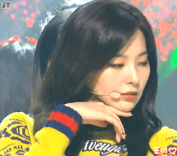 오늘 인기가요 레드벨벳 컴백무대 솔직히 보고가셔야함.gif | 인스티즈