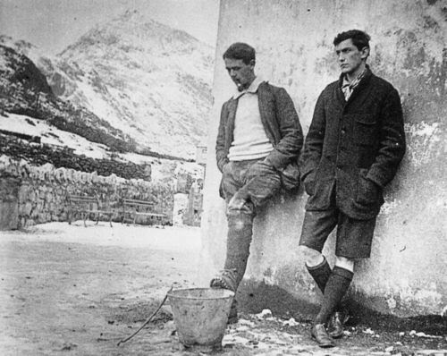Persons [ ] The famous mountaineer | George Mallory, 1886-1924