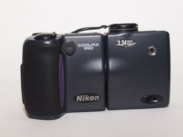 書き溜め space: Nikon COOLPIX 990 E990