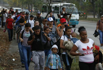 Nueva caravana de migrantes hondureños parte a Guatemala
