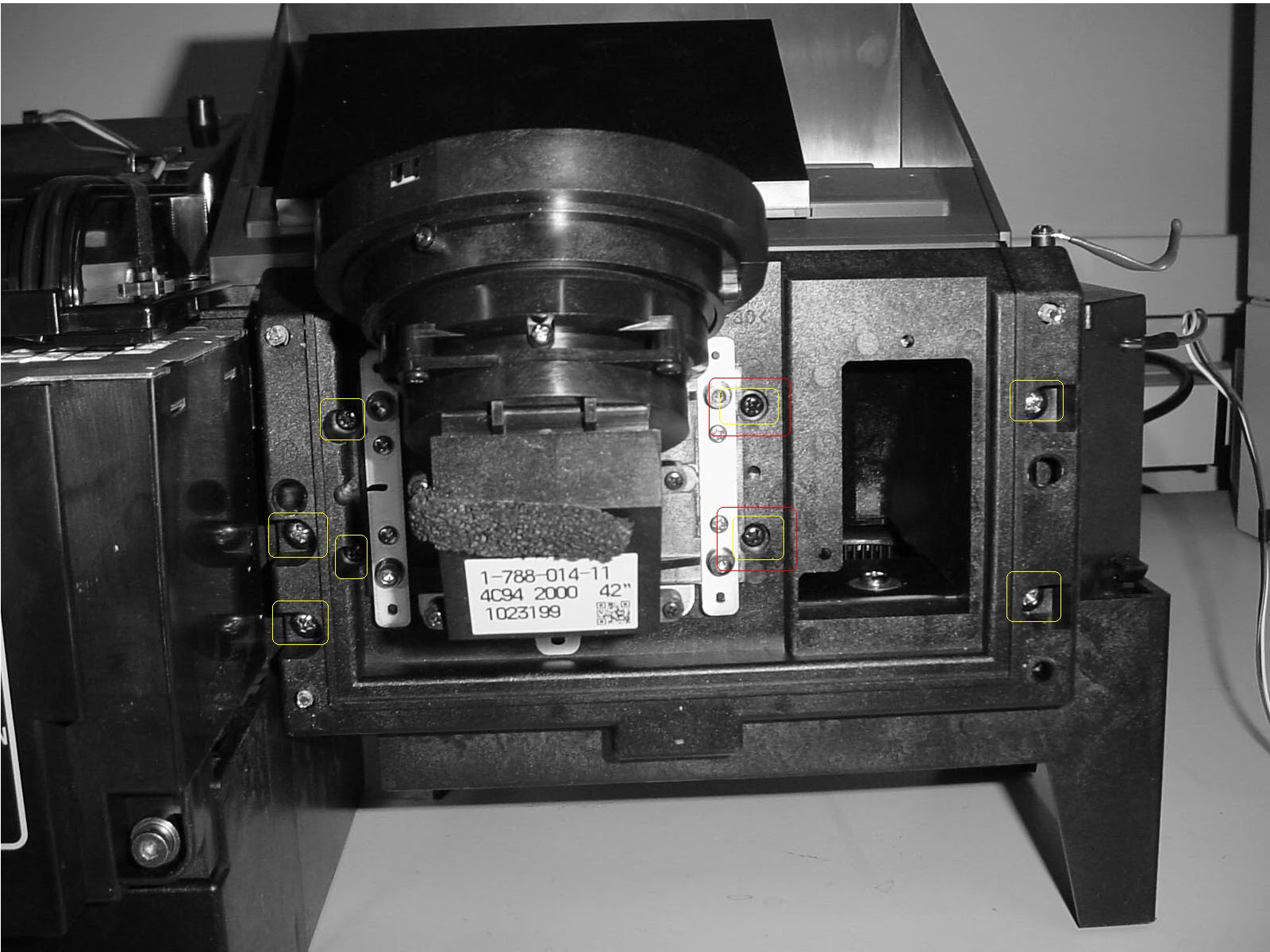 Electro help SONY OPTICAL ASSEMBLY CLEANING PROCEDURE _ REAR