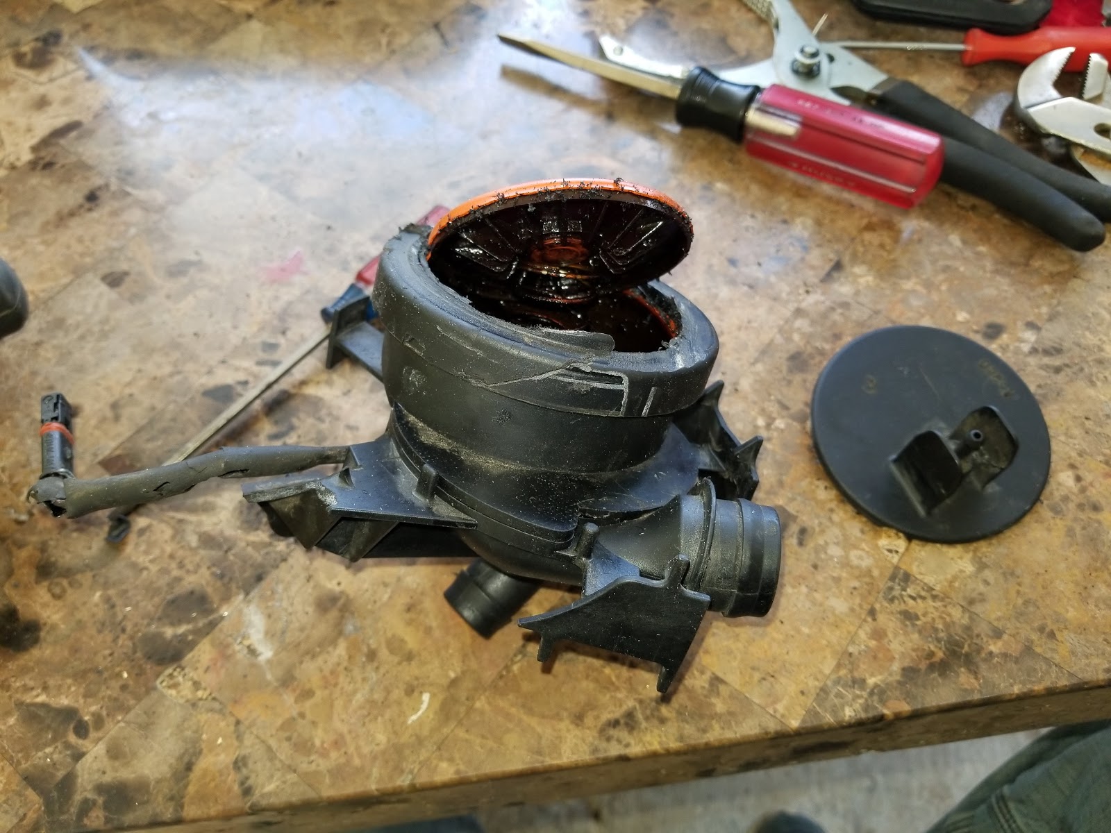 to my Blog, BMW stories and more. CCV Valve Crankcase