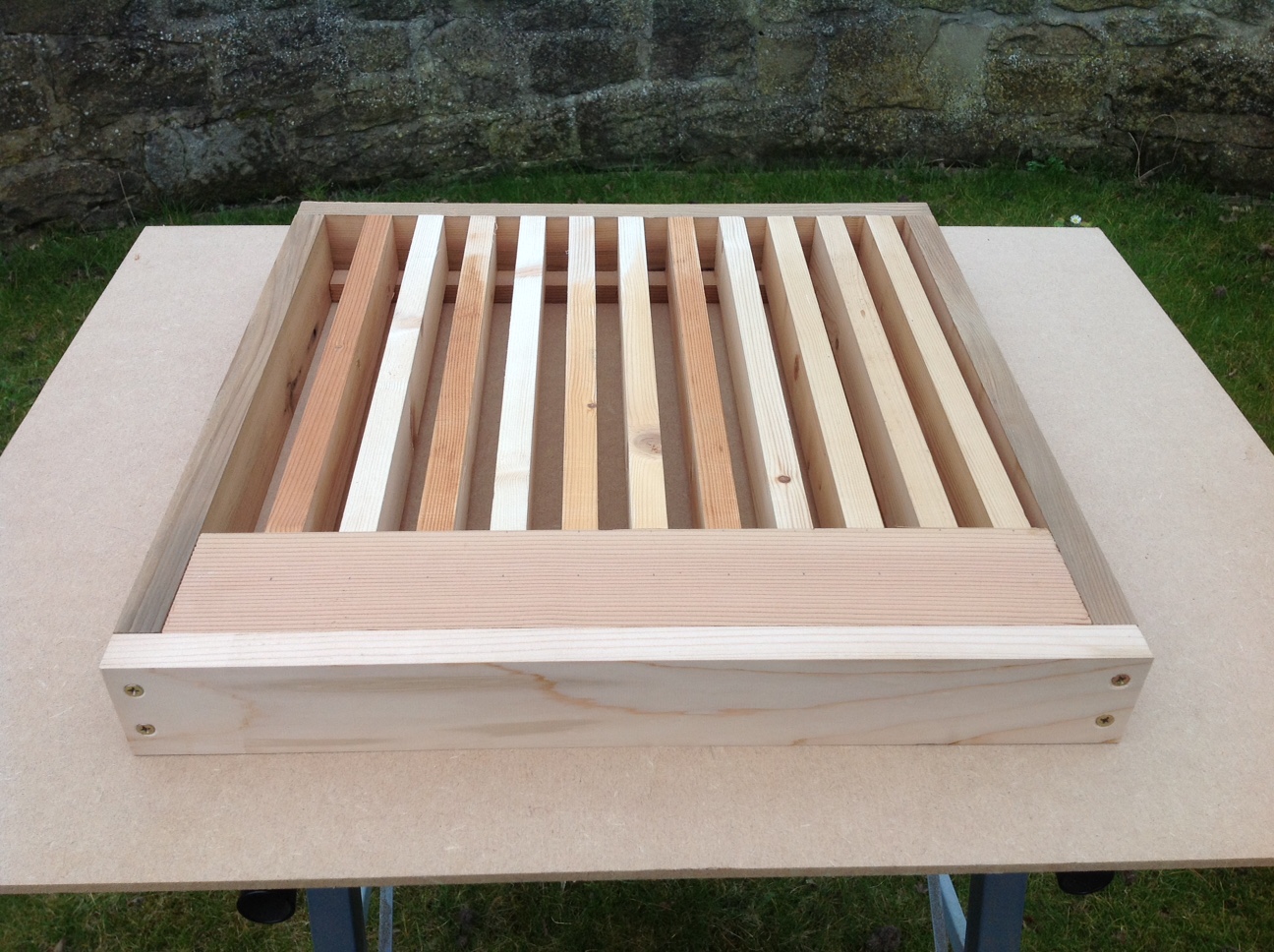 TrogTrogBee The slatted rack