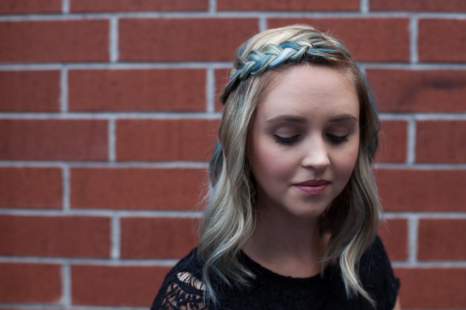 Vanity Salon SC Sky Lights Vanity & Urban Shock Scruples