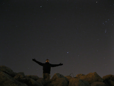 rio jesus pose with stars in sky