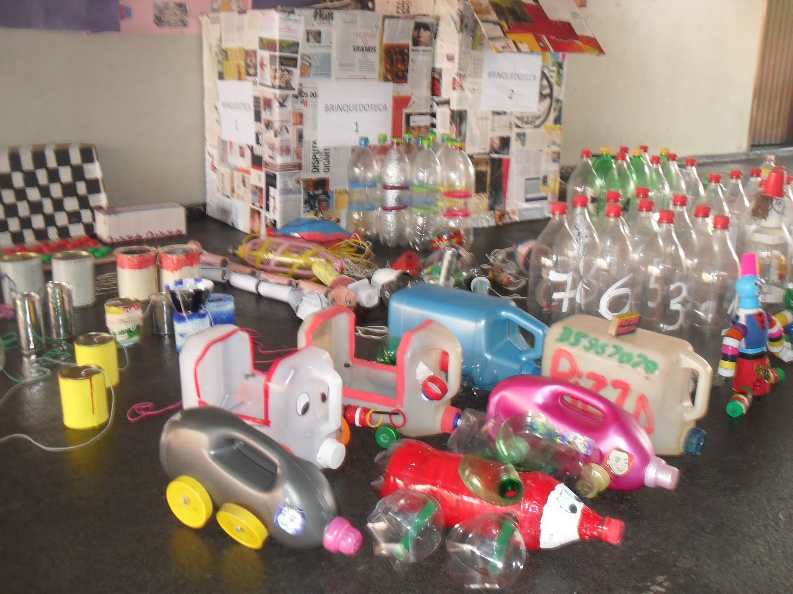 GREENPLANET: BRINQUEDOTECA ECOLÓGICA - TOYS, TOYS, TOYS!