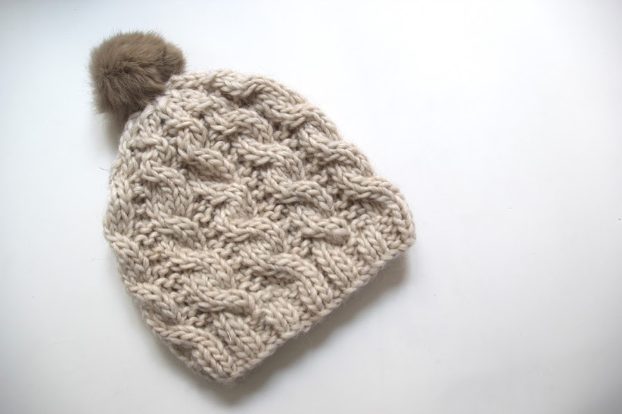 Tutorial de lana: Como hacer gorro trenzado ochos (patrones gratis)