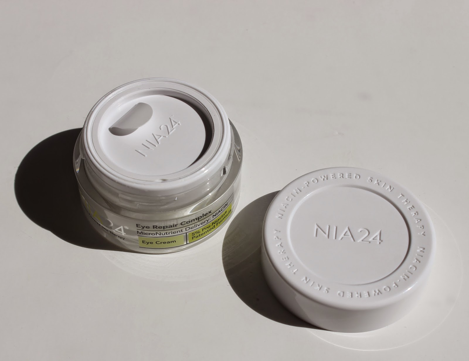 nia24 eye repair complex