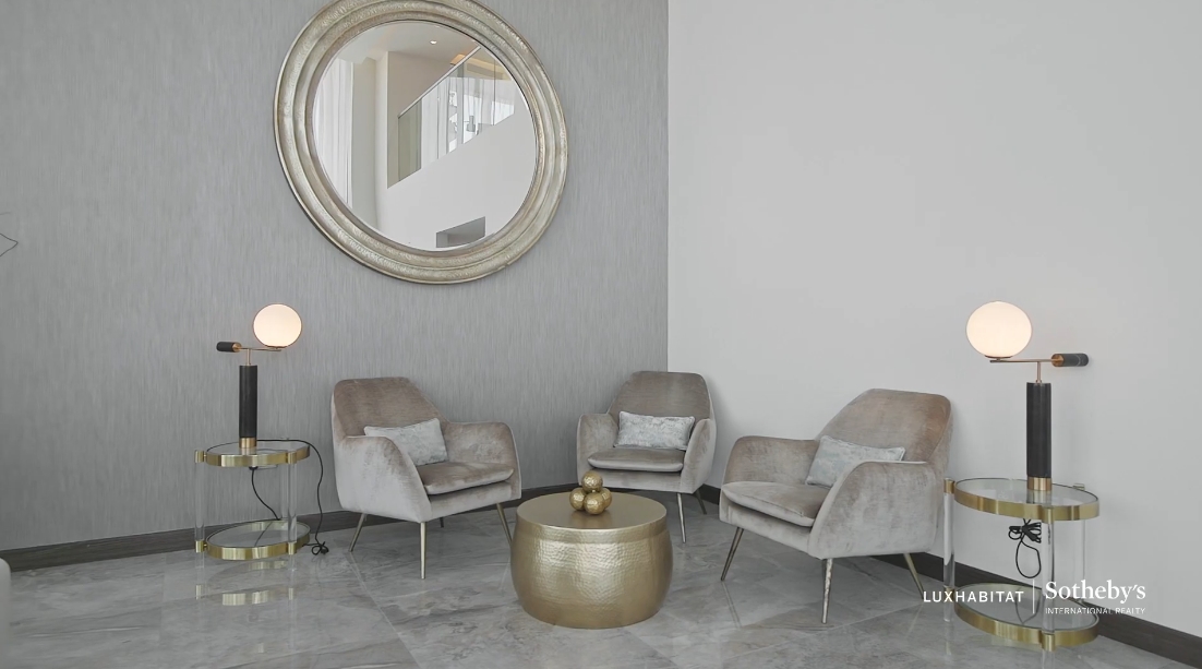 36 Photos vs. Address Dubai Mall Hotel Luxury Penthouse Interior Design Tour