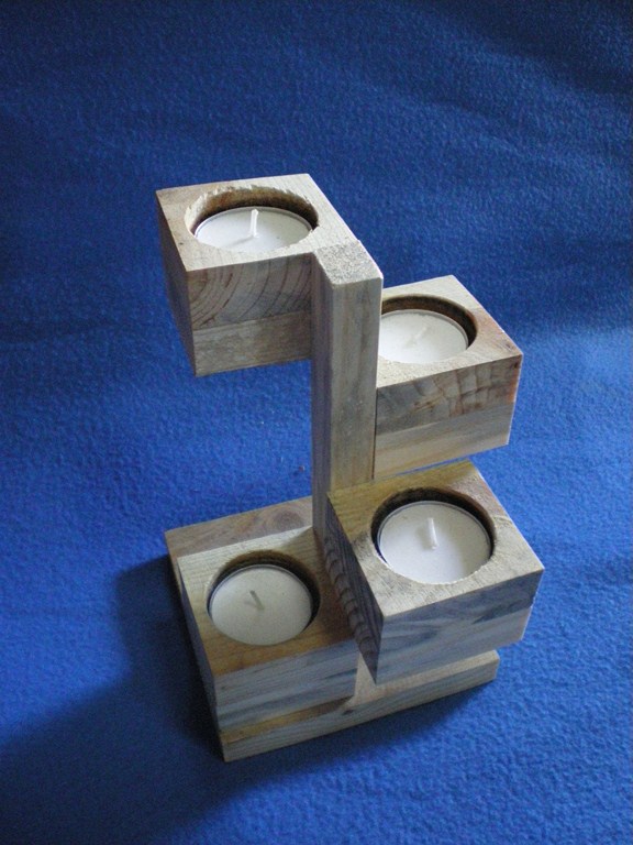 D´PALE | Taller artesano del reciclaje palets de madera en Fuenheridos ...