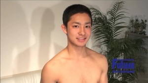 ≪最強男子≫本人との契約につき顔出しng？ピチピチ１８歳☆鍛え抜かれた完璧な身体をした短髪イケメン？童貞男子が初登場？