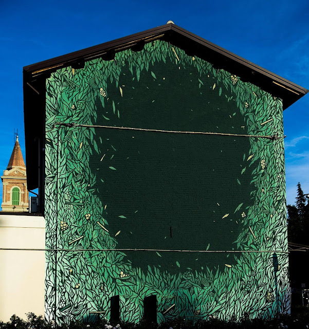 Street Art Mural By Tellas In Dozza For The Biennale del muro dipinto 2013.