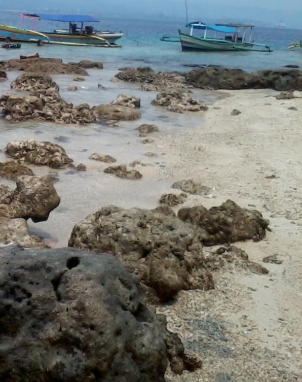 Legenda Telaga Warna Dalam Bahasa Inggris Dan