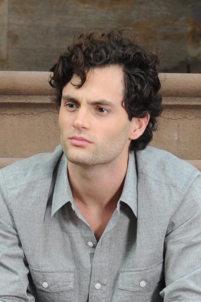 Penn Badgley Photo Gallery | Tv Series Posters and Cast