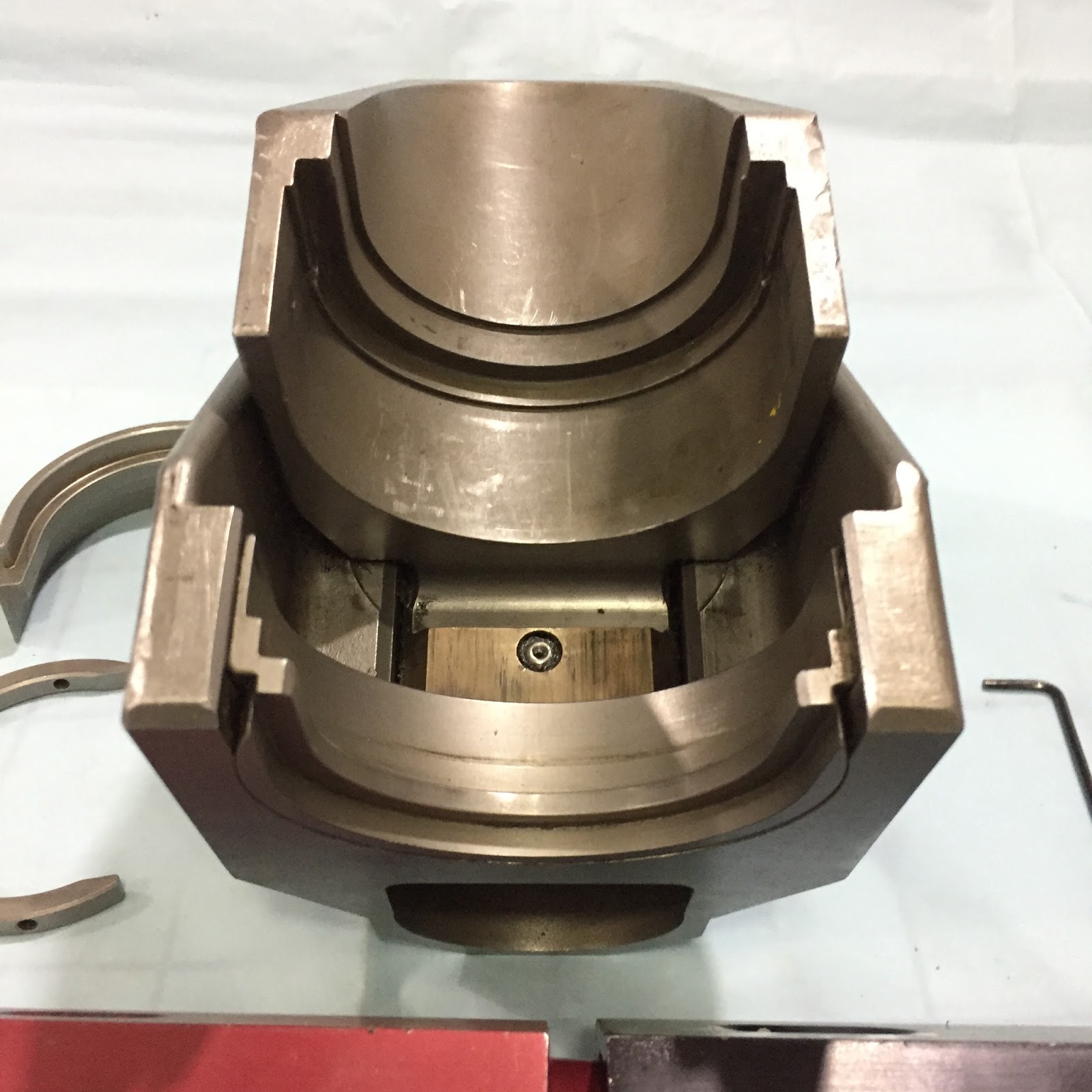 Available ! Lokring Loktool kit Type ITK200P32 MarineMarket.IN