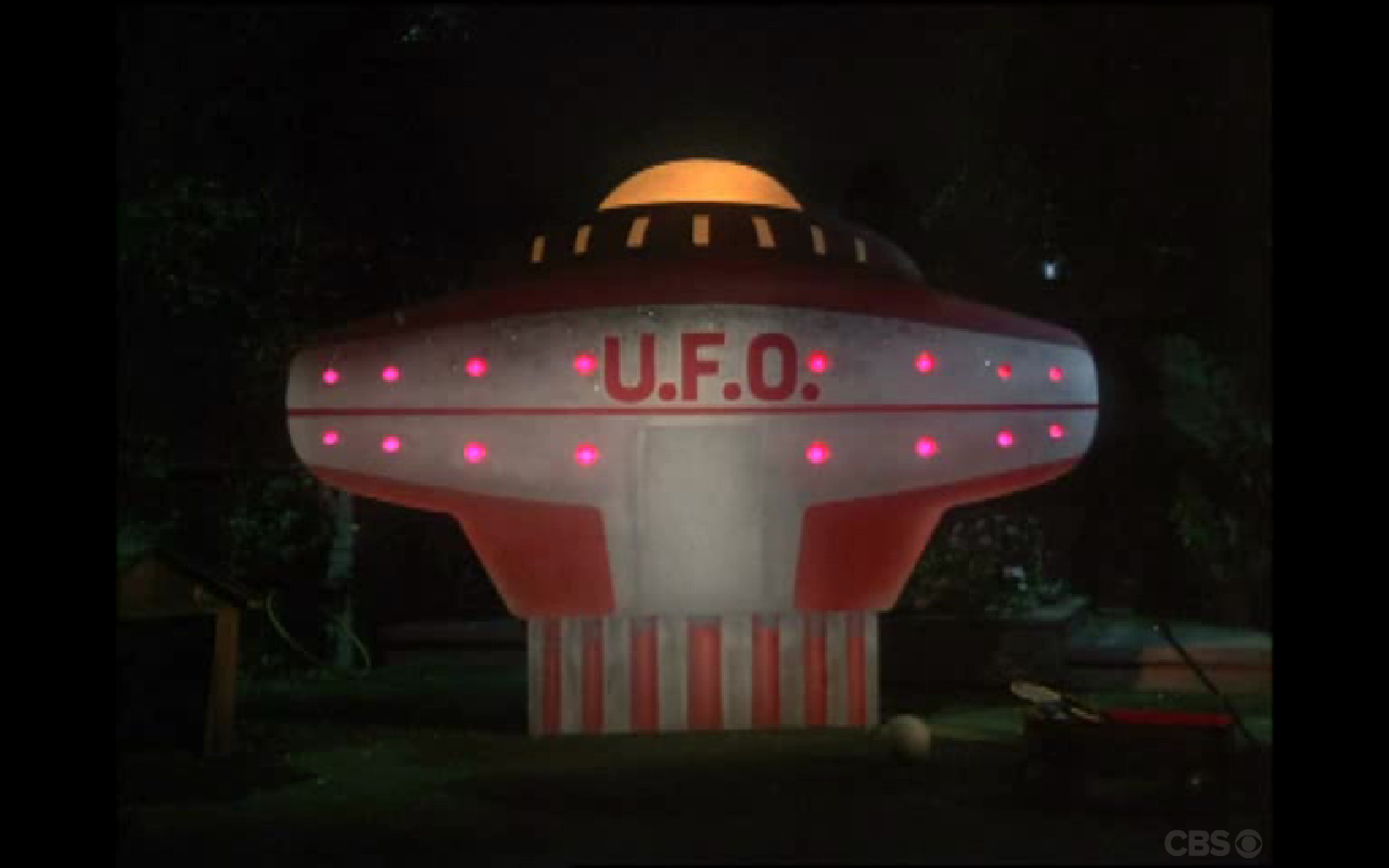 Cliff and Kendall Coast 2 Coast "The Brady Bunch" Season 5, Episode