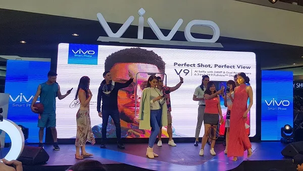 Vivo V9 Mall Tour SM Mall of Asia KathNiel