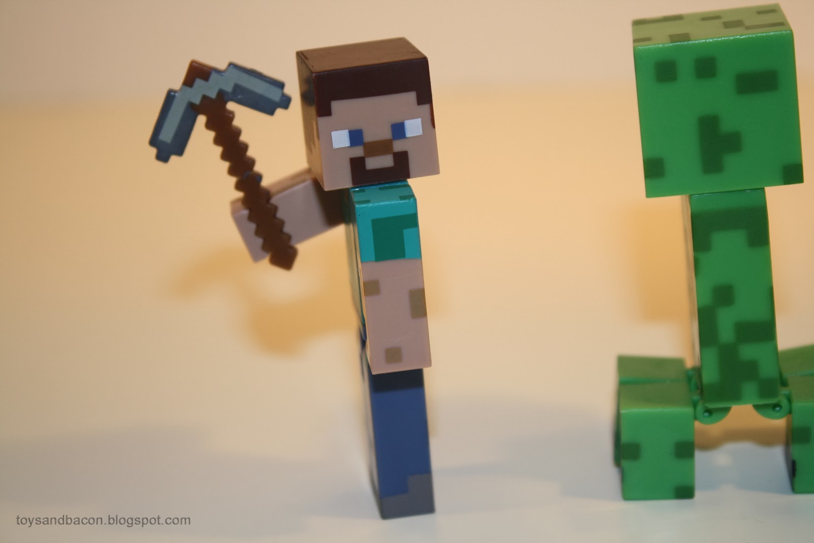 Toys and Bacon: Minecraft Action Figures - A review...?