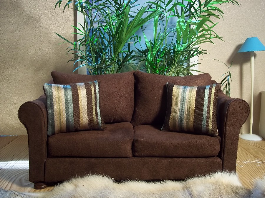 Fashion Dolls at Van's Doll Treasures I am so Loving the New Brown