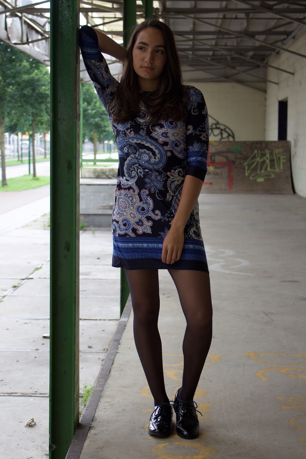 OUTFIT: THE LADY BOSS - Fashionmylegs : The tights and hosiery blog