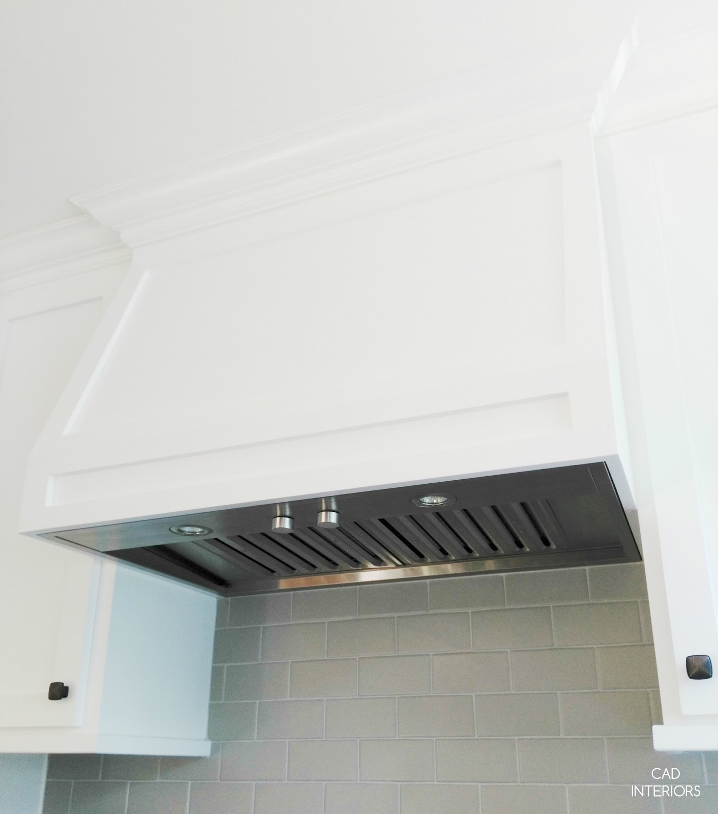 modern farmhouse kitchen interior design renovation professional thermador range daltile