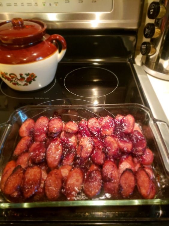 She Bangs.... Pots and Pans Kielbasa With Grape Jelly