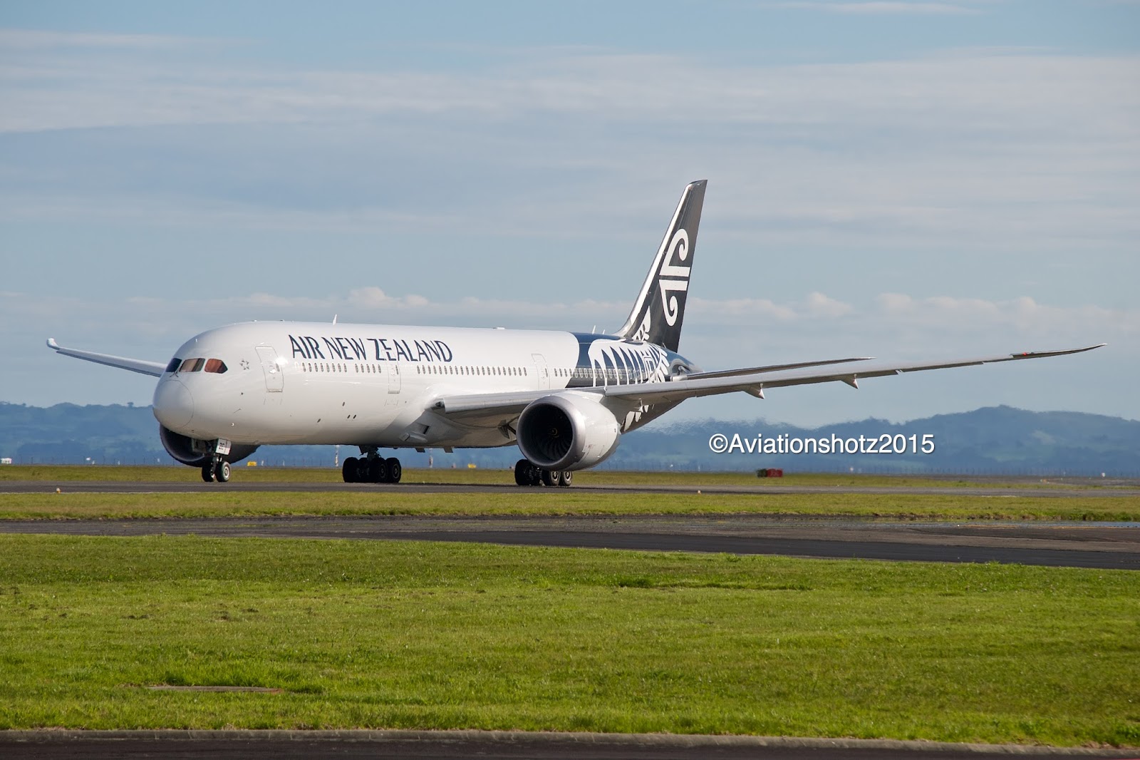 Aviationshotz Air New Zealand's First B7879, Auckland Los Angeles