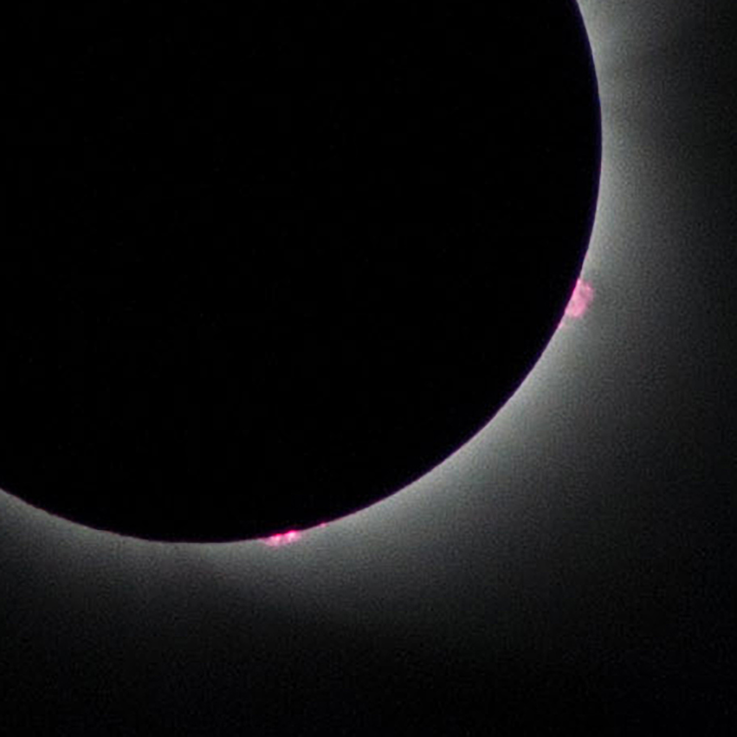 GuitarWarp Photographing the Total Solar Eclipse in 2025 Best Tips