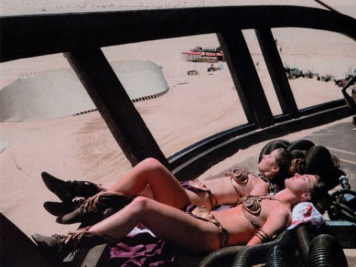Carrie Fisher with her stunt double in Jedi