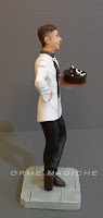 statuine personalizzate ritratti con professione lavoro cuoco torta orme magiche