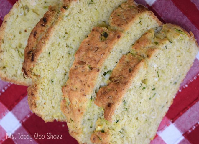 Savory Zucchini-Parmesan Bread: A great companion to soup or salad, and the best part? It's really easy to make. | Ms. Toody Goo Shoes
