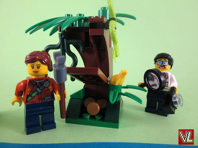 Momentos quotidianos recriados com peças LEGO e minifiguras.