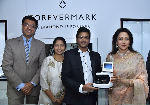 FOREVERMARK PARTNERS WITH AVR SWARNA MAHAL TO LAUNCH TWO STORES IN BANGALORE