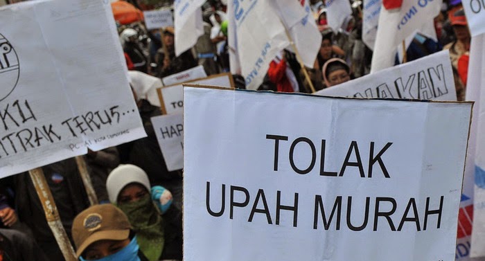 Buruh Bali Desak DPRD Bentuk Pansus Upah