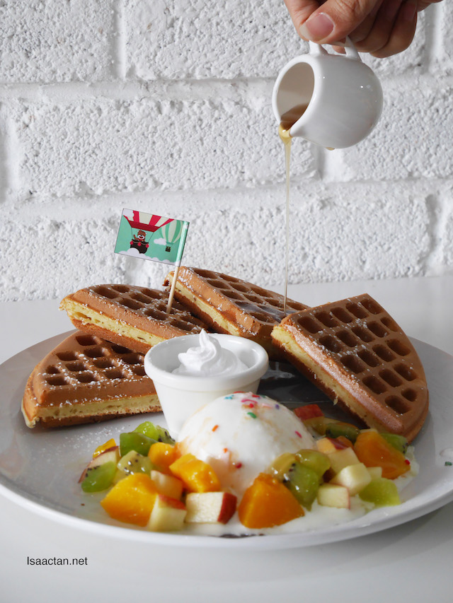The Laundfle Cafe By Waffle! Waffle! Sri Petaling