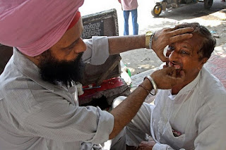 देसी लोगों कि ऐसी मजेदार तस्वीरें जिन्हें देख आप भी बोलेंगे मज़ा आ गया (Funny Images Of Indian Peoples In Hindi), Funny Images In Hindi, Latest Funny Images Of Indian Peoples, Funny Photos, Latest Funny Photos, Funny Photos Of Indian Peoples देसी लोगों कि ऐसी मजेदार तस्वीरें जिन्हें देख आप भी बोलेंगे मज़ा आ गया (Funny Images Of Indian Peoples In Hindi), Funny Images In Hindi, Latest Funny Images Of Indian Peoples, Funny Photos, Latest Funny Photos, Funny Photos Of Indian Peoples