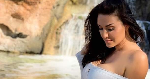 افتح الصوره وقولى إيه أكتر حاجة عجبتك فيا صبايا فيس بوك