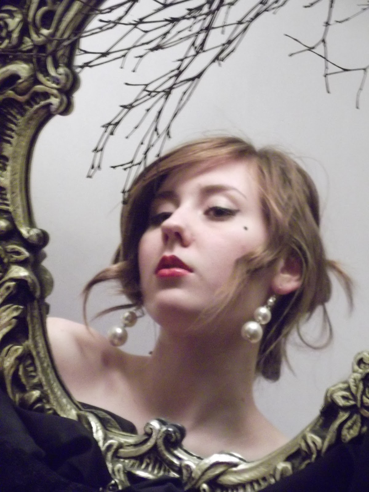 Helen Mirror, mirror, on the wall