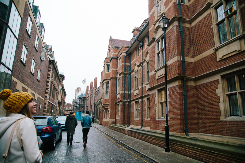 cambridge university autumn leaves